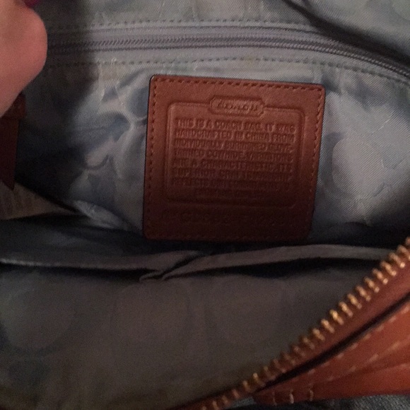 COACH vintage Legacy collection. leather hobo/shoulder bag!! - Picture 6 of 16